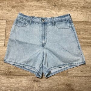 Hollister Ultra High Rise 90s Shorts Light Blue Wash Size 8
